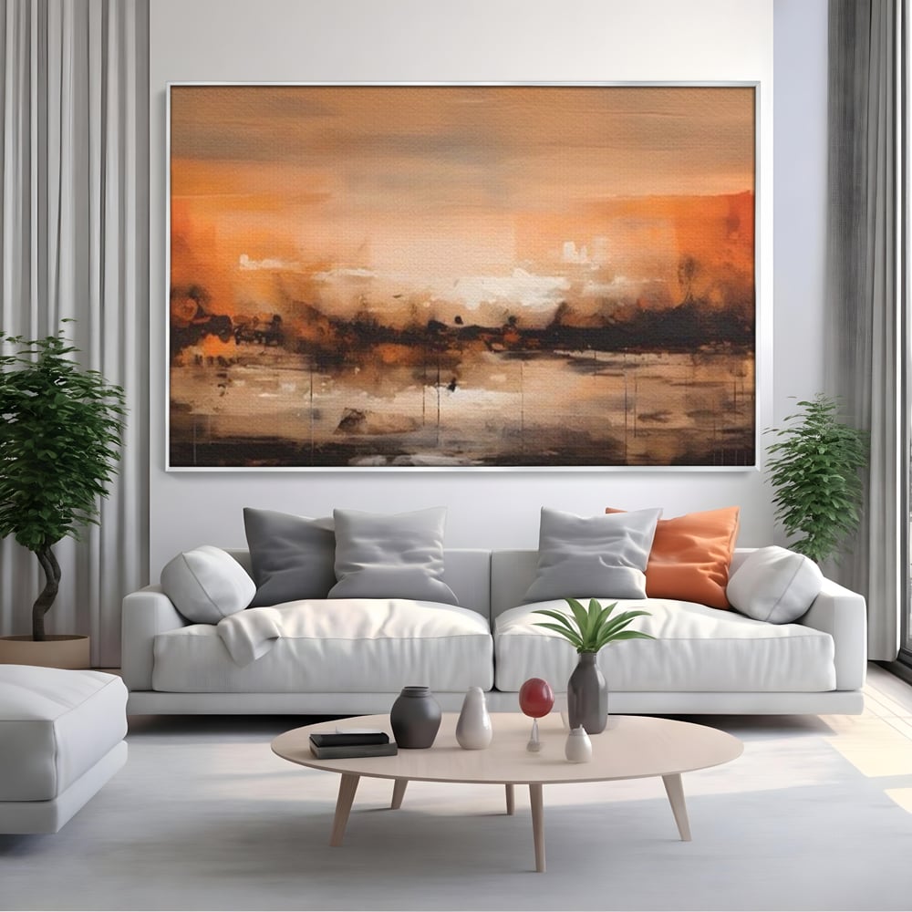 Tablou canvas cu peisaj abstract orizontal in nuante de aramiu, in rama de aluminiu argintiu, pe perete intr-un living